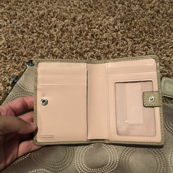 Coach bag and wallet - Picture 4 of 7